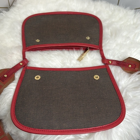 💯Authentic Fendi Crossbody Bag🍀 - Picture 9 of 16